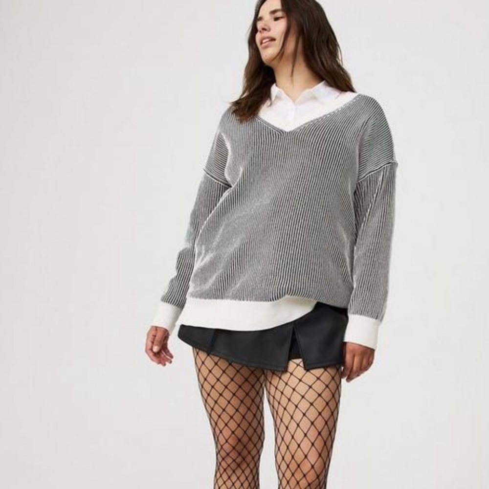 Torrid Chenille V-Neck Sweater - Picture 2 of 8